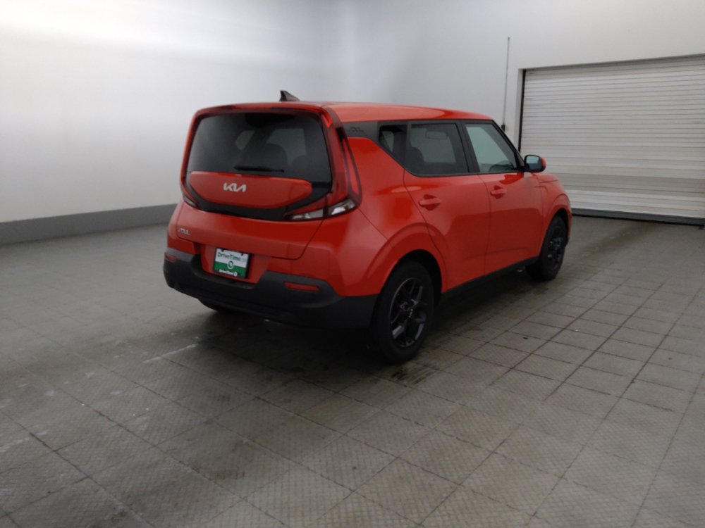 Used 2022 Kia Soul LX w/ Technology Package FWD image 9