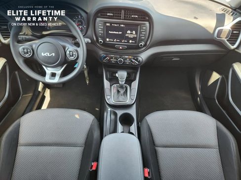 Used 2022 Kia Soul LX w/ Technology Package FWD image 25