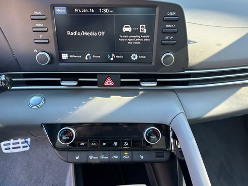 New 2026 Hyundai Elantra SEL Sport Premium FWD image 30