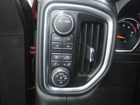 Used 2020 Chevrolet Silverado 2500 LTZ w/ LTZ Plus Package image 27