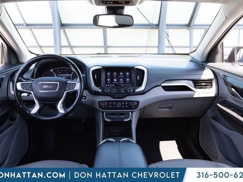Used 2022 GMC Terrain SLT AWD/4WD image 4