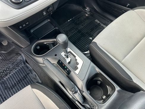 Certified 2018 Toyota RAV4 XLE image 23