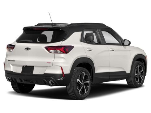 Used 2022 Chevrolet TrailBlazer RS w/ Sun and Liftgate Package image 11