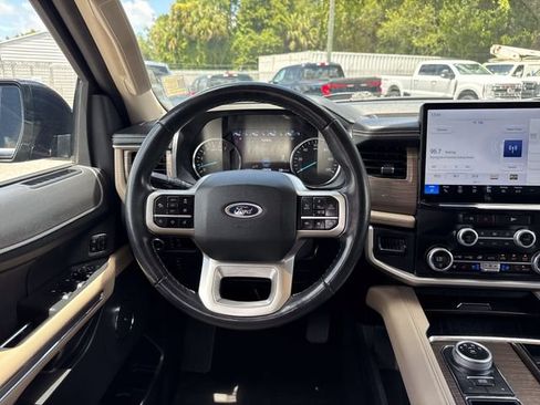 Used 2024 Ford Expedition Max Limited RWD image 25