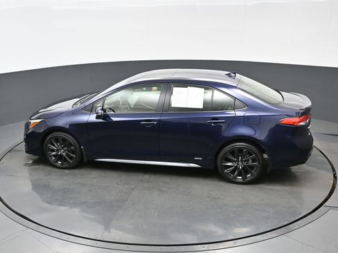 Used 2024 Toyota Corolla SE image 37