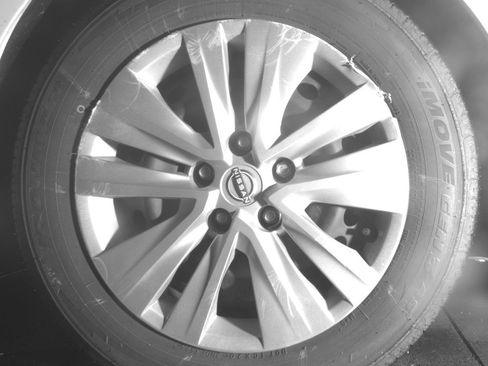 Used 2025 Nissan Sentra S FWD image 14