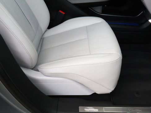 Used 2024 Cadillac Lyriq Sport image 22