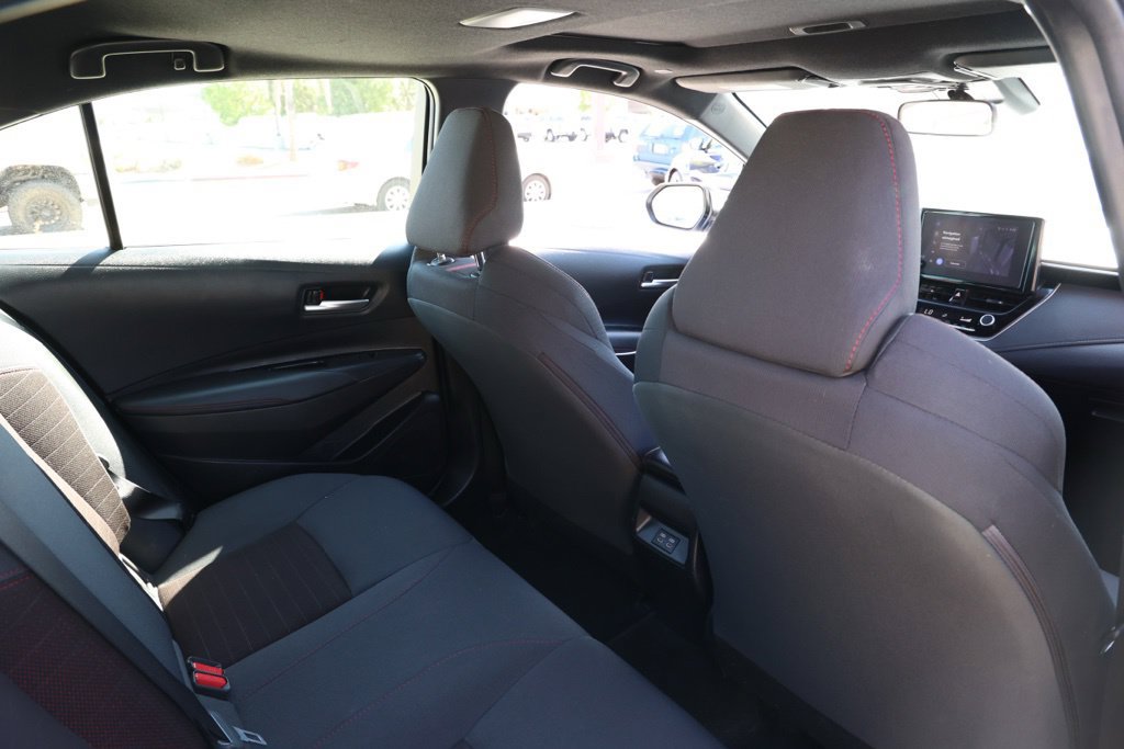 Used 2024 Toyota Corolla SE w/ SE Premium Package FWD image 17