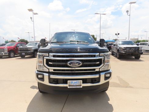 Used 2022 Ford F250 Lariat w/ Lariat Ultimate Package AWD/4WD image 5