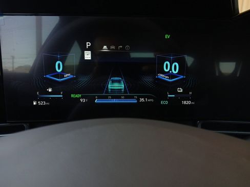 New 2025 Hyundai Elantra SEL image 22