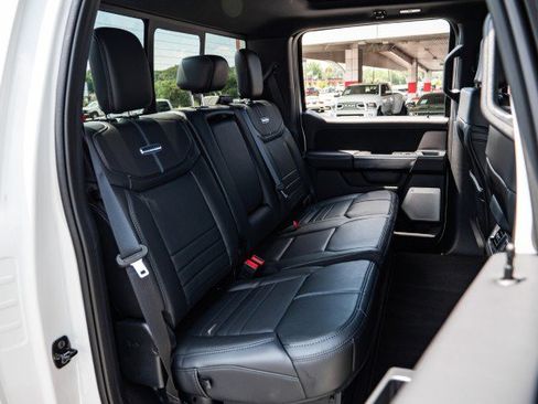 Used 2026 Ford F450 Platinum AWD/4WD image 38
