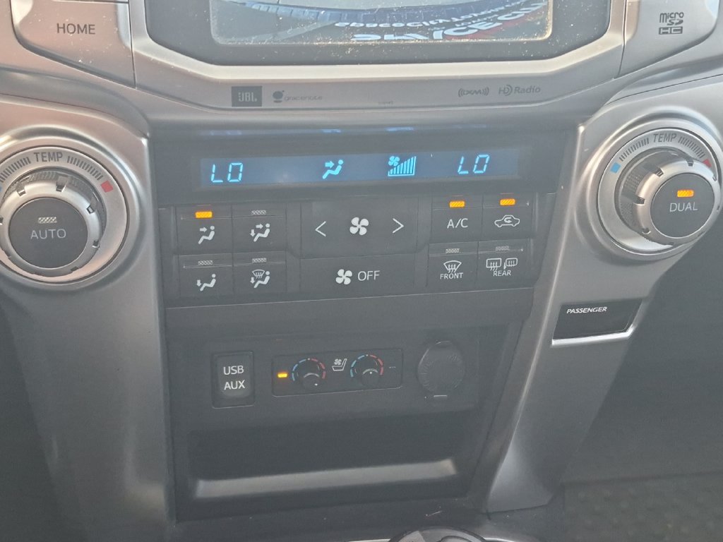Used 2018 Toyota 4Runner Limited AWD/4WD image 20