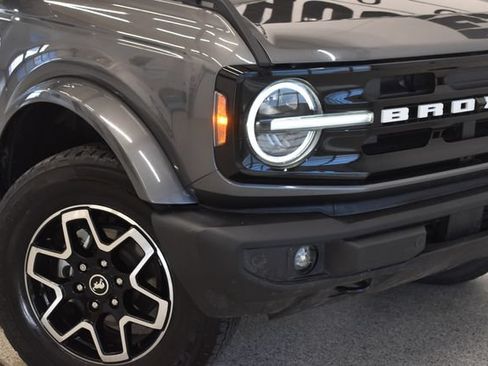 Used 2024 Ford Bronco Outer Banks AWD/4WD image 29