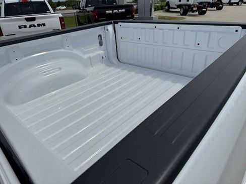 New 2026 RAM 1500 Laramie w/ Sport Appearance Package AWD/4WD image 33