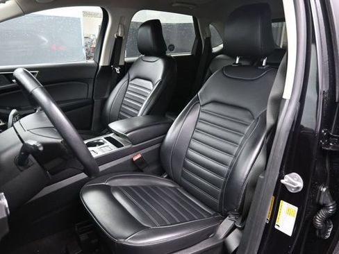 Used 2024 Ford Edge SEL AWD/4WD image 19