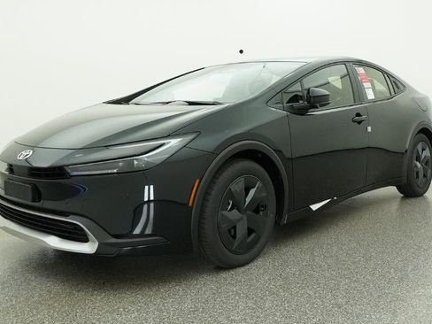 New 2026 Toyota Prius Plug-In Hybrid FWD image 17