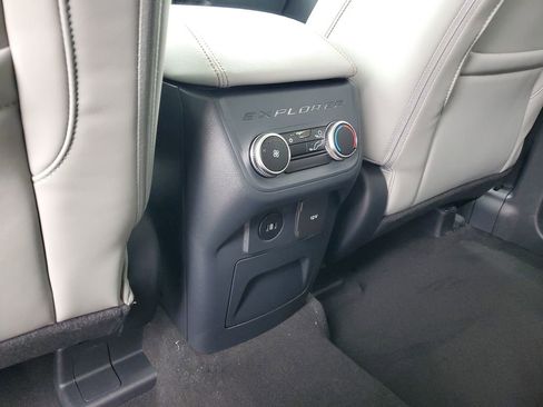 New 2026 Ford Explorer Active w/ Active Comfort Package image 31