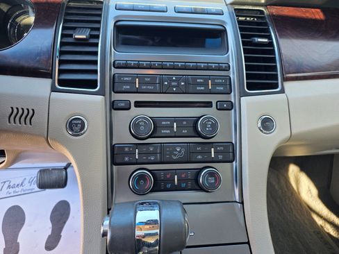 Used 2011 Ford Taurus Limited w/ 303A Rapid Spec Order Code image 28