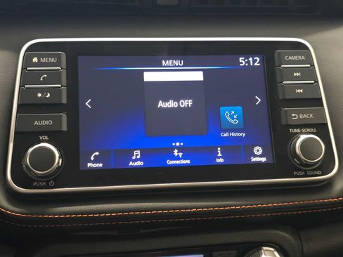 Used 2020 Nissan Kicks SR FWD image 14