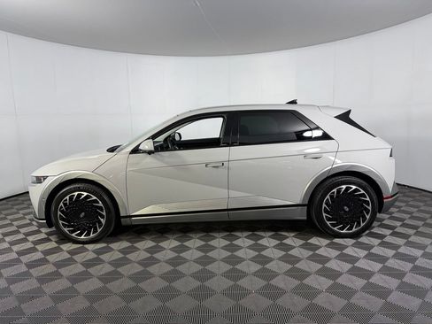 Used 2023 Hyundai Ioniq 5 Limited AWD/4WD image 11