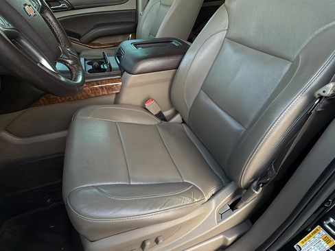 Used 2017 Chevrolet Tahoe Premier image 14