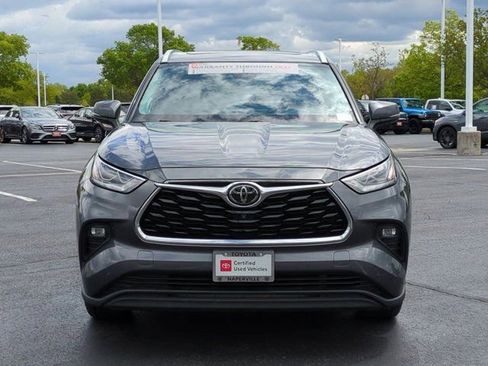 Used 2020 Toyota Highlander Limited AWD/4WD image 4