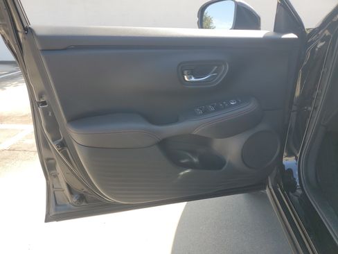 Certified 2024 Honda HR-V Sport image 23