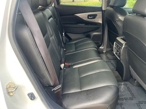 Used 2018 Nissan Murano SL w/ Midnight Edition Package image 18