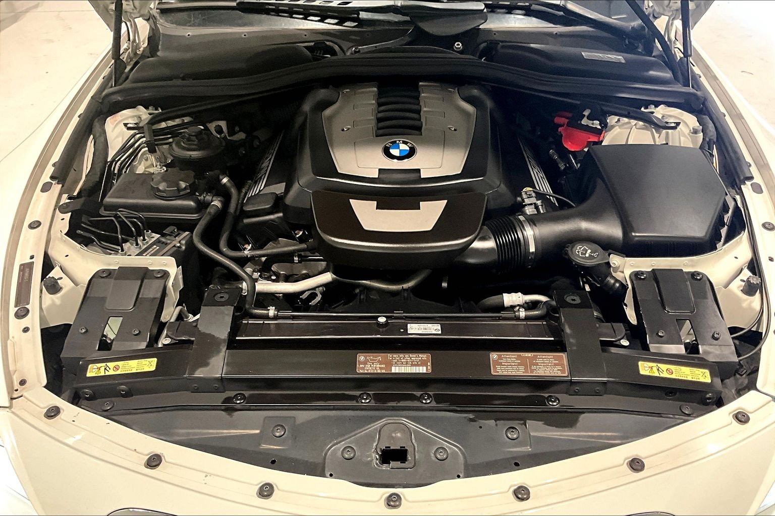 Used 2010 BMW 650i Convertible w/ Sport Pkg RWD image 27