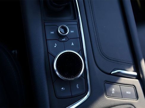 Used 2023 Cadillac XT5 Premium Luxury w/ Technology Package image 21