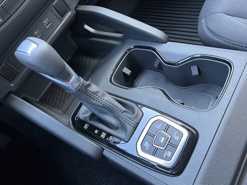 New 2026 Nissan Frontier SV image 19