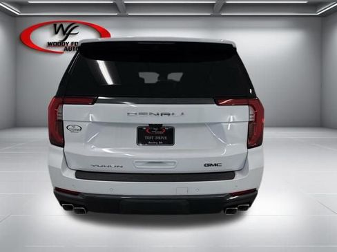 New 2026 GMC Yukon Denali Ultimate AWD/4WD image 6