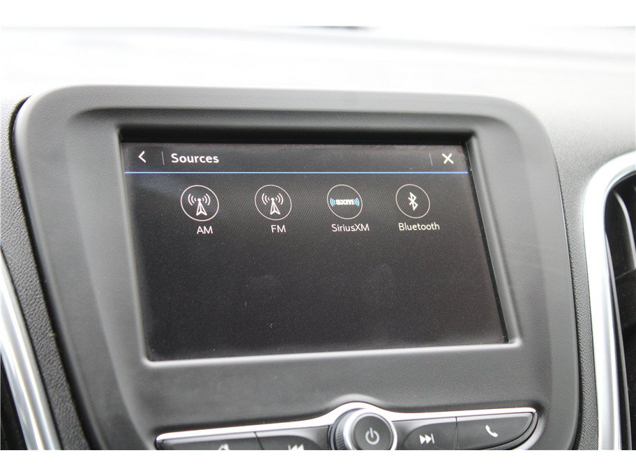 Used 2019 Chevrolet Equinox LT FWD image 24