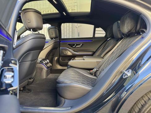 Used 2022 Mercedes-Benz S 580 4MATIC Sedan image 5