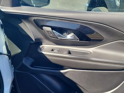 Used 2023 GMC Terrain AT4 image 20