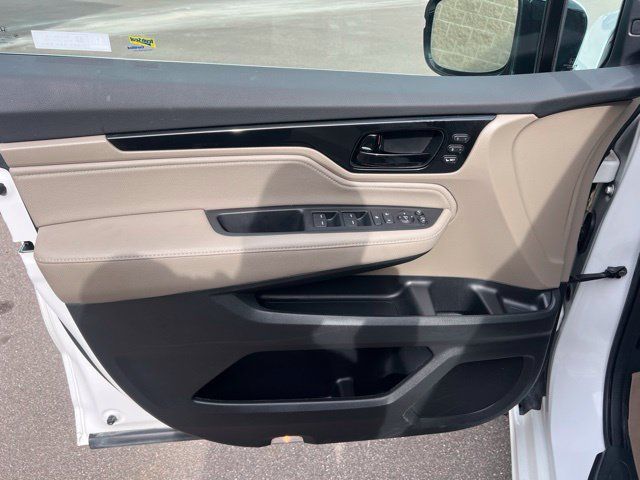 Used 2024 Honda Odyssey Elite image 23