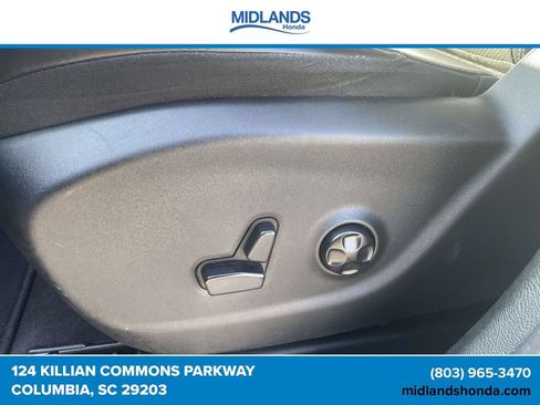 Used 2019 Jeep Cherokee Limited FWD image 15