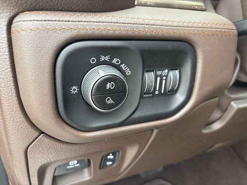 New 2026 RAM 1500 Limited AWD/4WD image 15