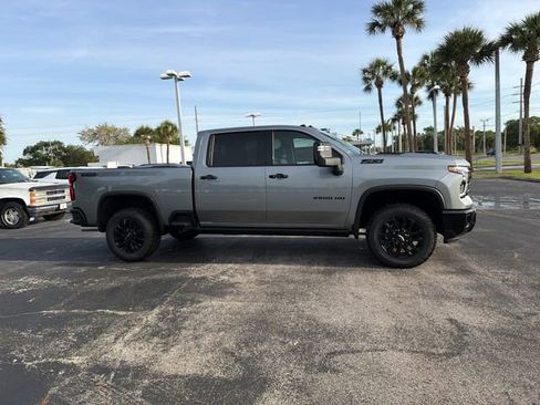 New 2026 Chevrolet Silverado 2500 LTZ w/ LTZ Plus Package AWD/4WD image 18