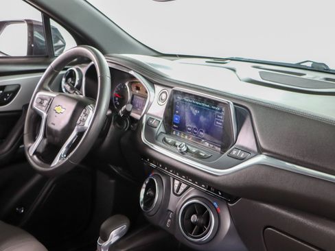 Used 2022 Chevrolet Blazer LT FWD image 25