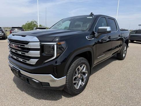 New 2026 GMC Sierra 1500 SLE w/ X31 Off-Road Package AWD/4WD image 5