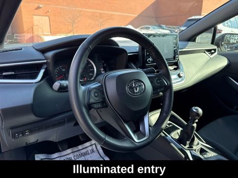 Used 2022 Toyota Corolla SE image 16