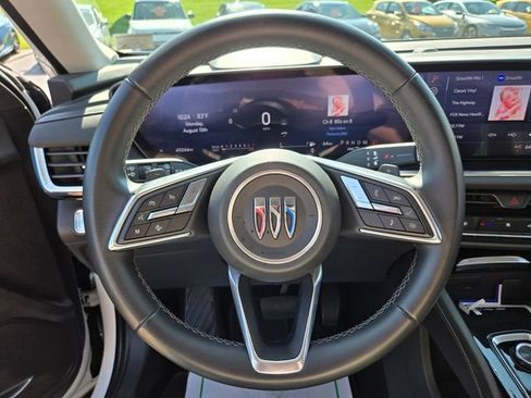 Used 2024 Buick Envision Preferred AWD/4WD image 31