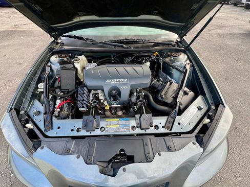 Used 2005 Pontiac Grand Prix w/ Drivers Plus Package image 20