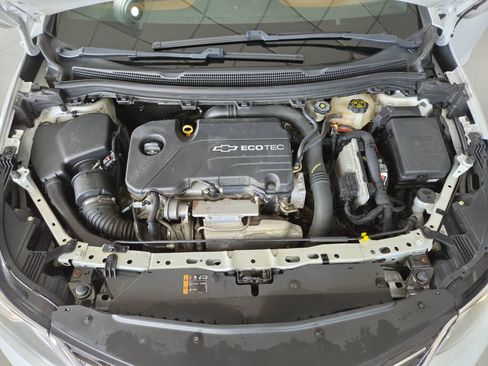 Used 2016 Chevrolet Cruze Premier FWD image 35