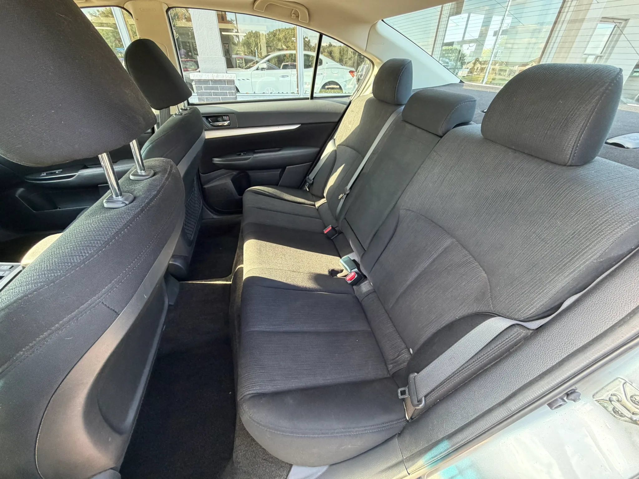 Used 2013 Subaru Legacy 2.5i Premium w/ All-Weather Pkg + Moonroof AWD/4WD image 15