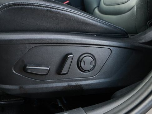 Used 2023 Hyundai Santa Cruz Limited AWD/4WD image 25