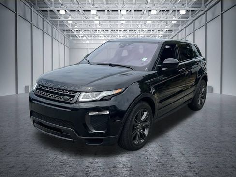 Used 2019 Land Rover Range Rover Evoque Landmark Edition AWD/4WD image 4
