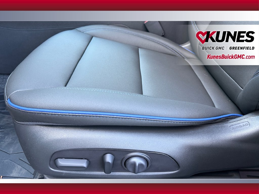 New 2026 Buick Envista Sport Touring w/ Convenience I Package FWD image 20