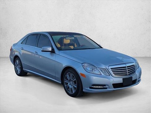 Used 2013 Mercedes-Benz E 350 E 350 Luxury image 3